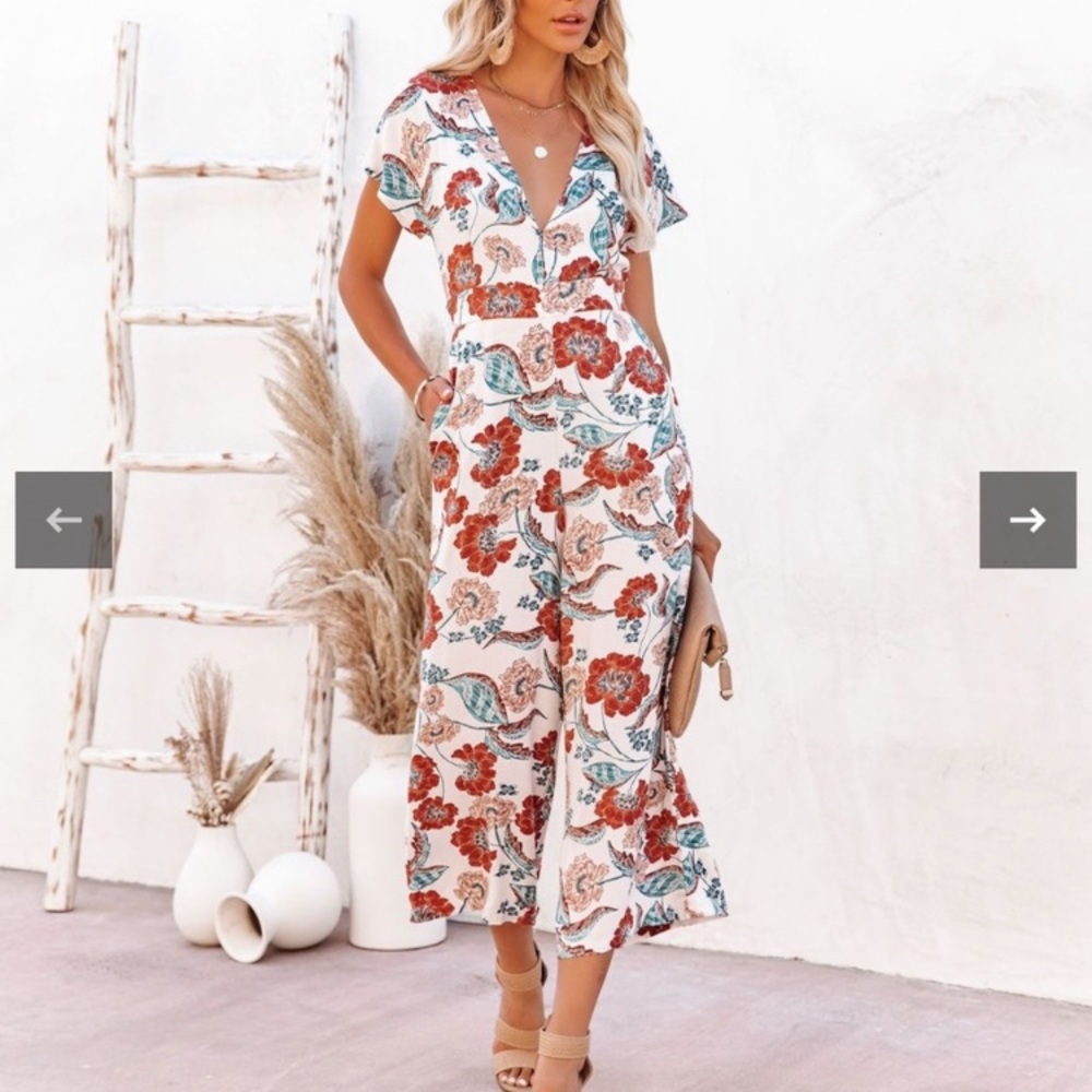 VICI FLORAL POCKETED JUMPSUIT
